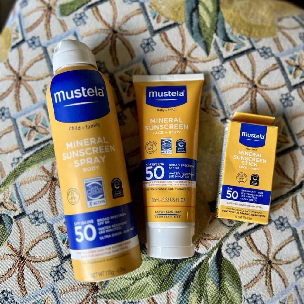 NEW Mustela Mineral Sunscreen SPF 50 set of 3 products